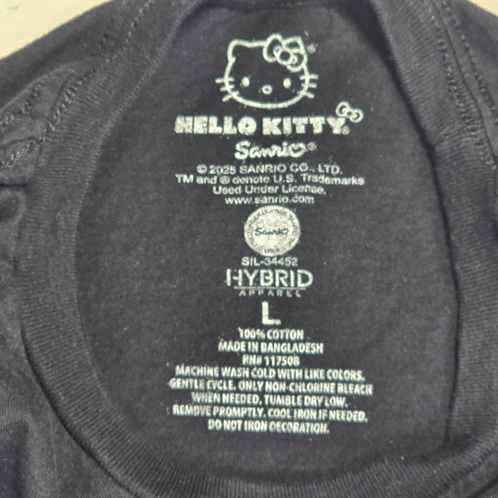 Hello Kitty Tokyo Speed Racing Graphic T-Shirt Black Kids Large Hybrid Sanrio - Picture 6 of 8